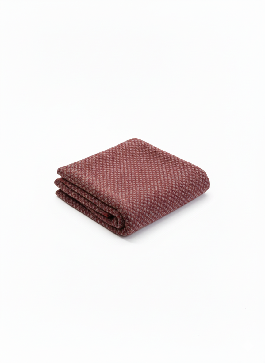 THE PATTERNED CASHMERE BLANKET IN BURGUNDY