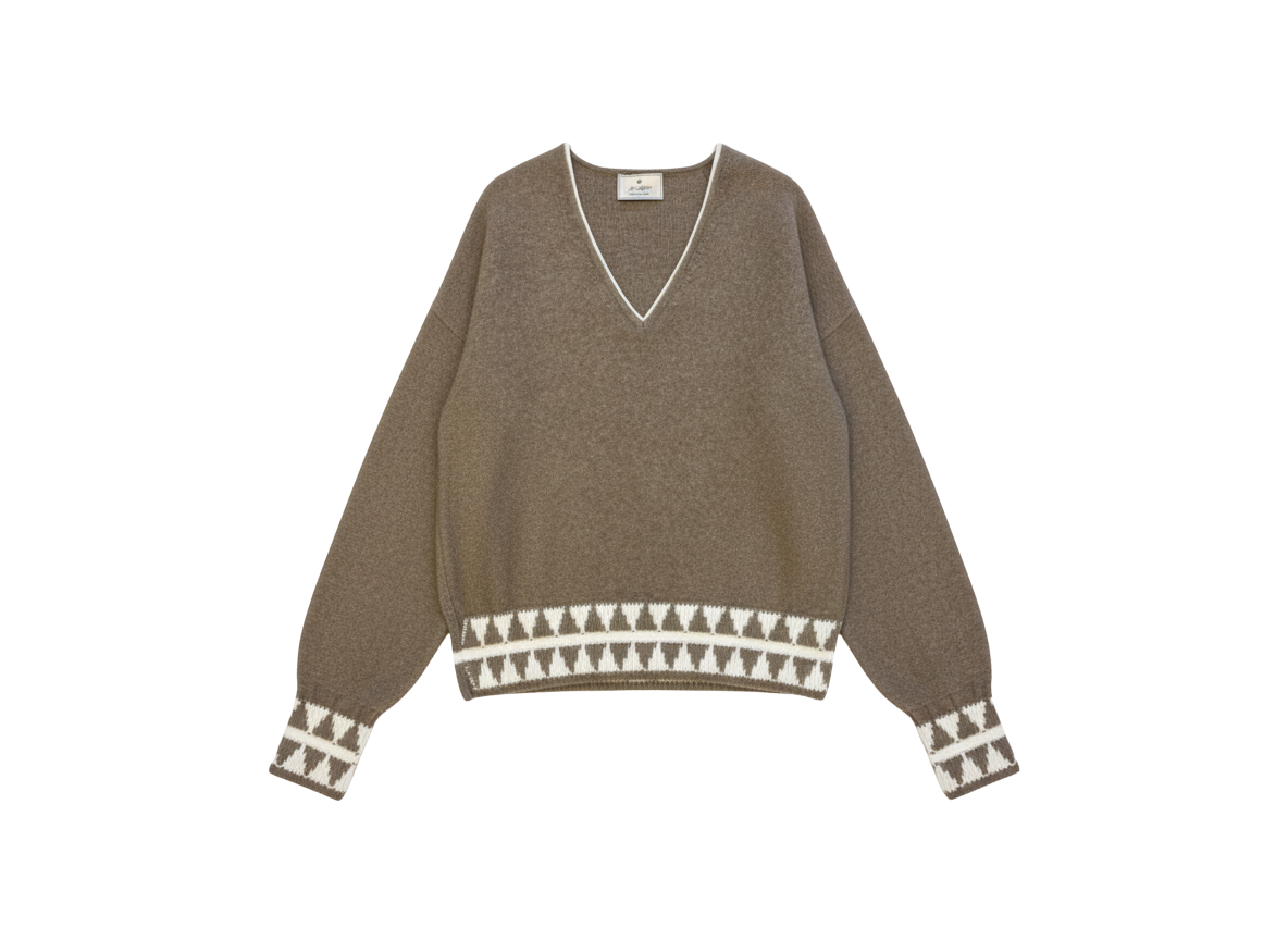 THE PATTERNED V-NECK SWEATER