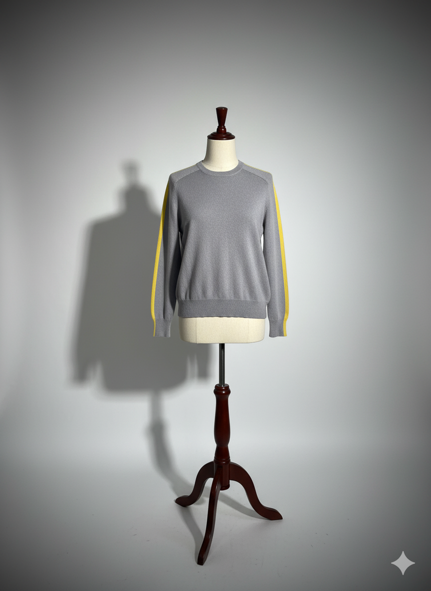 THE STRIPE-SLEEVE CASHMERE SWEATER