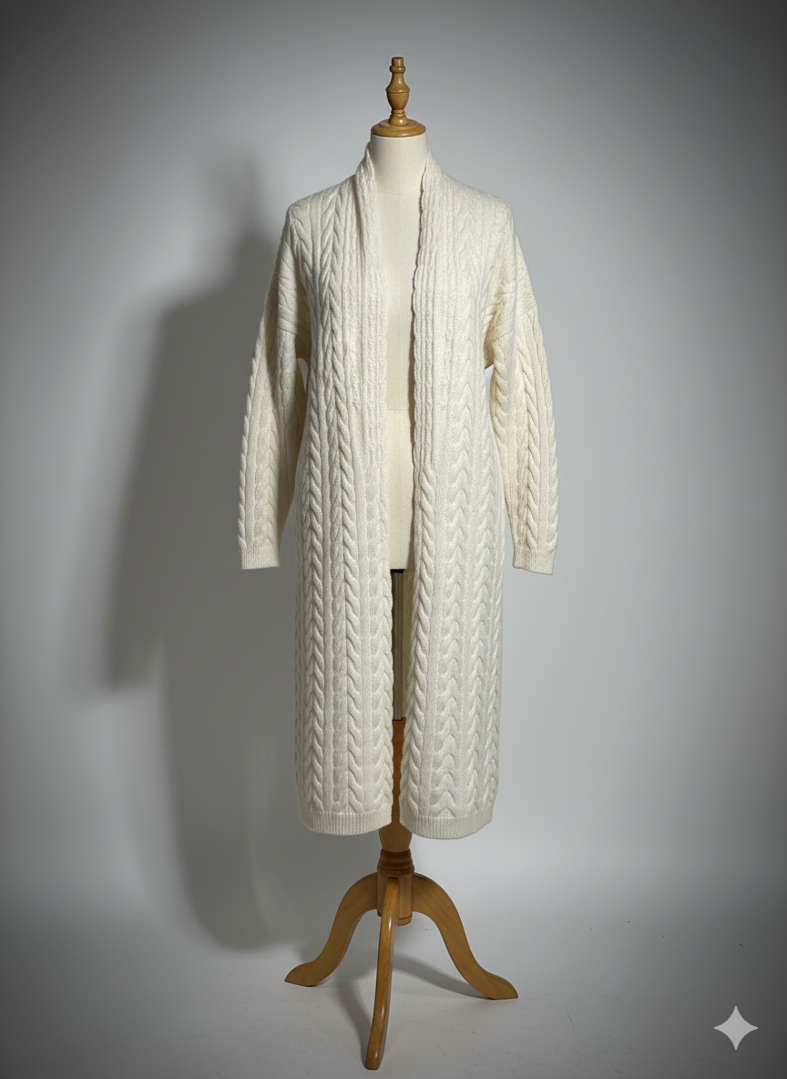 THE CABLE-KNIT CASHMERE COATIGAN IN CREAM